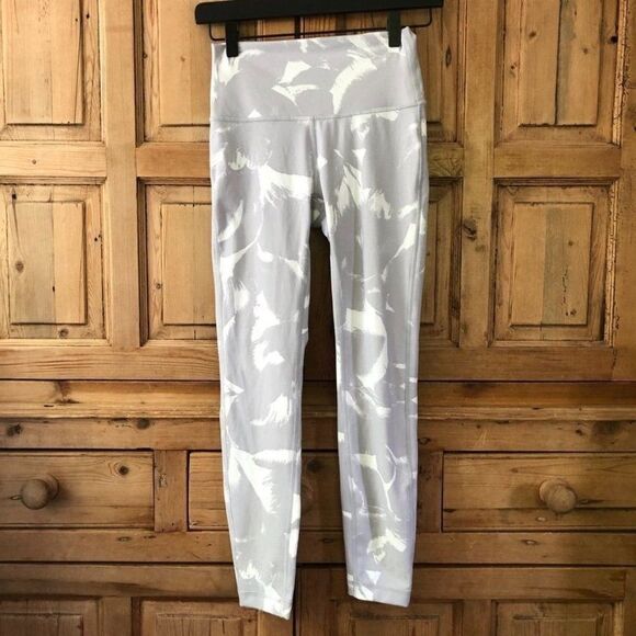 Lululemon 4 Wunder Under High-Rise Tight 25" *Full-On‎ Luxtreme Flower Pop White - Picture 1 of 7